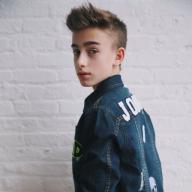 Johnny Orlando Live Chat